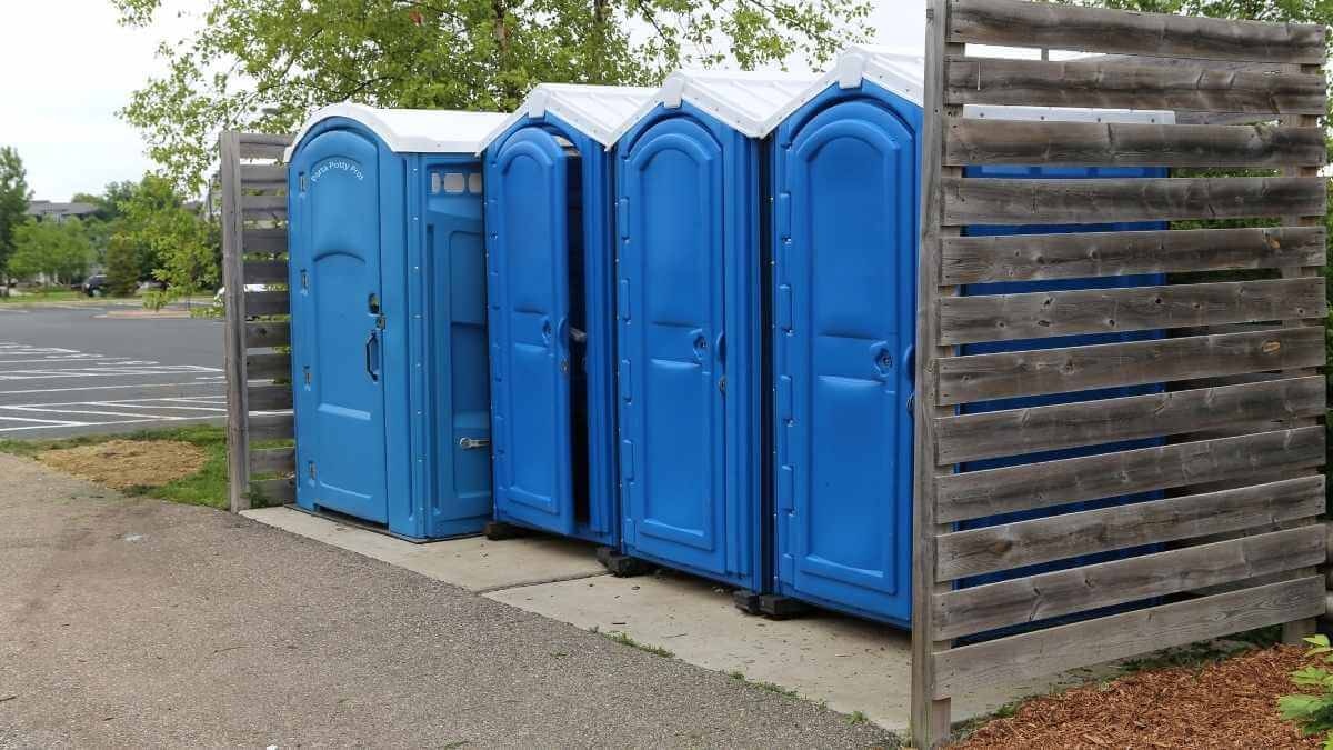 Porta Potty Rental Pros - Affordable Porta Potty Solutions in Oaktown, IN, 47561